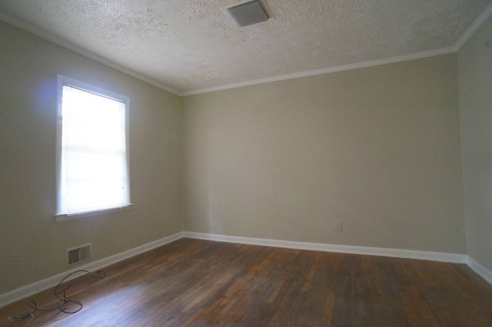 House for rent at 435 Barnett Shoals Rd, Athens, GA 30605