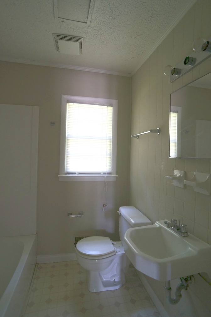 House for rent at 435 Barnett Shoals Rd, Athens, GA 30605