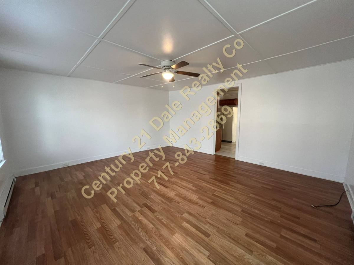 House for rent at 7324 Lincoln Highway, Thomasville, PA 17364