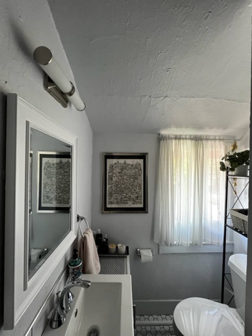 Apartment for rent at 1159 N Corona St, Denver, CO 80218