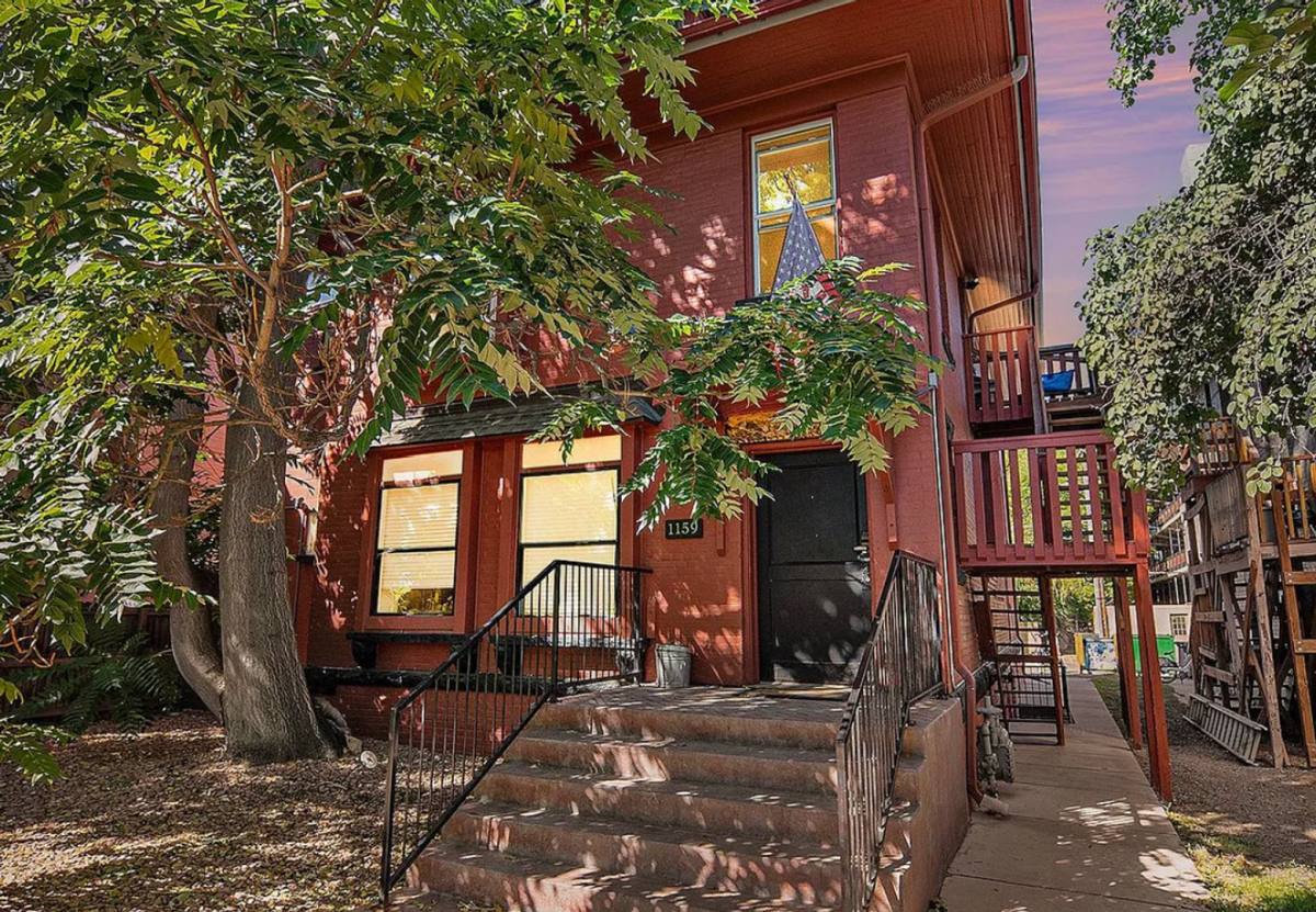 Apartment for rent at 1159 N Corona St, Denver, CO 80218