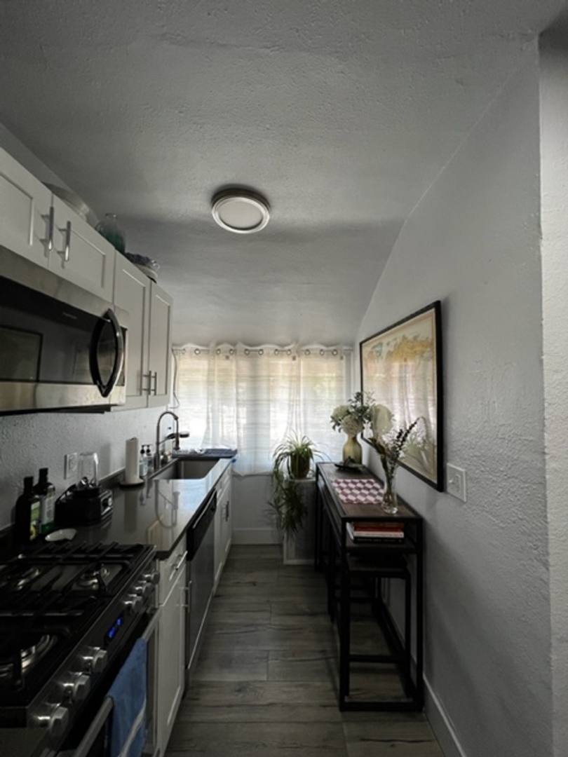 Apartment for rent at 1159 N Corona St, Denver, CO 80218
