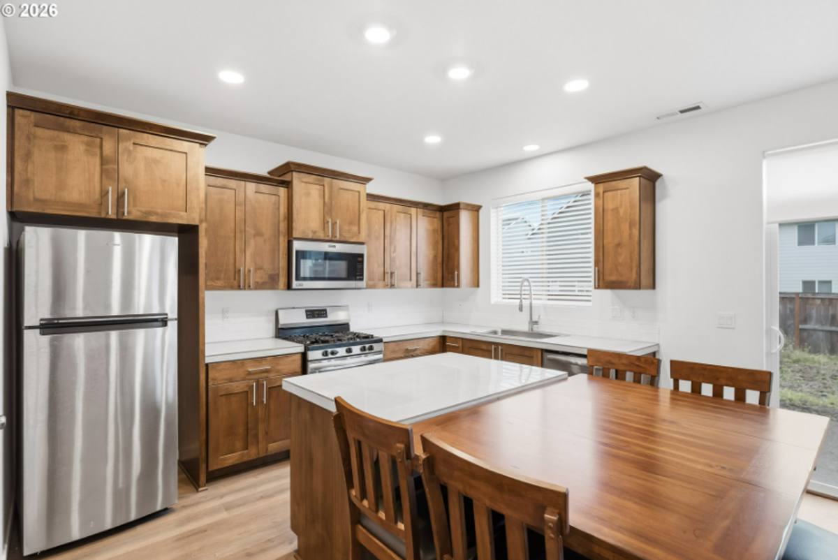 House for rent at 2095 S Heather St, Cornelius, OR 97113