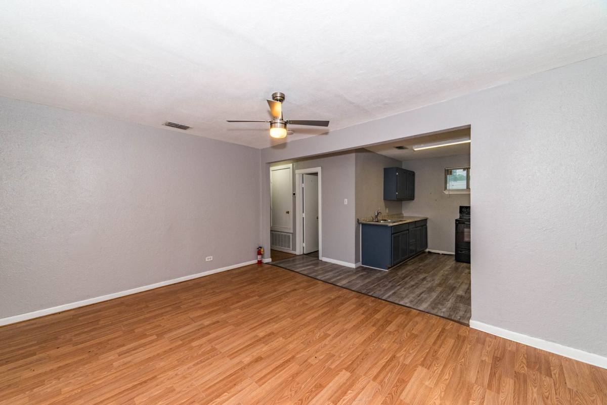 Townhouse for rent at 508 Bee St, San Antonio, TX 78208
