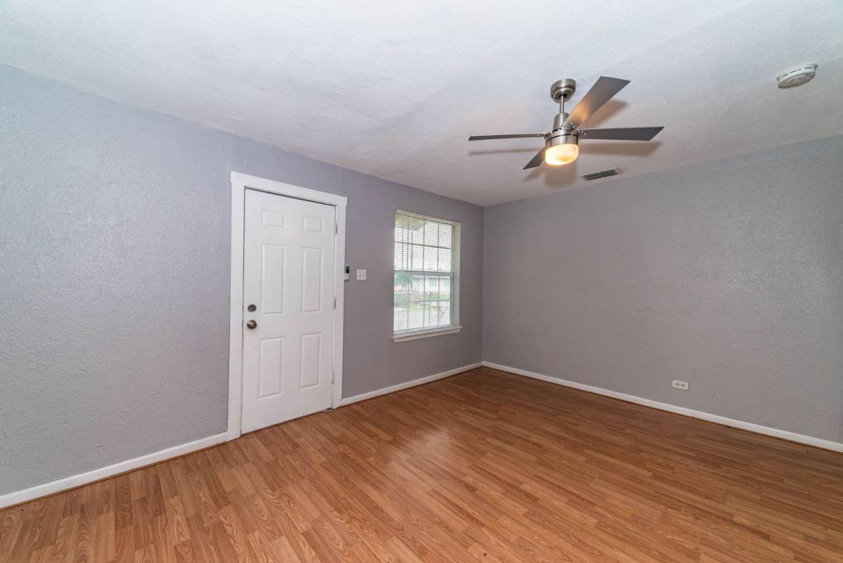 Townhouse for rent at 508 Bee St, San Antonio, TX 78208
