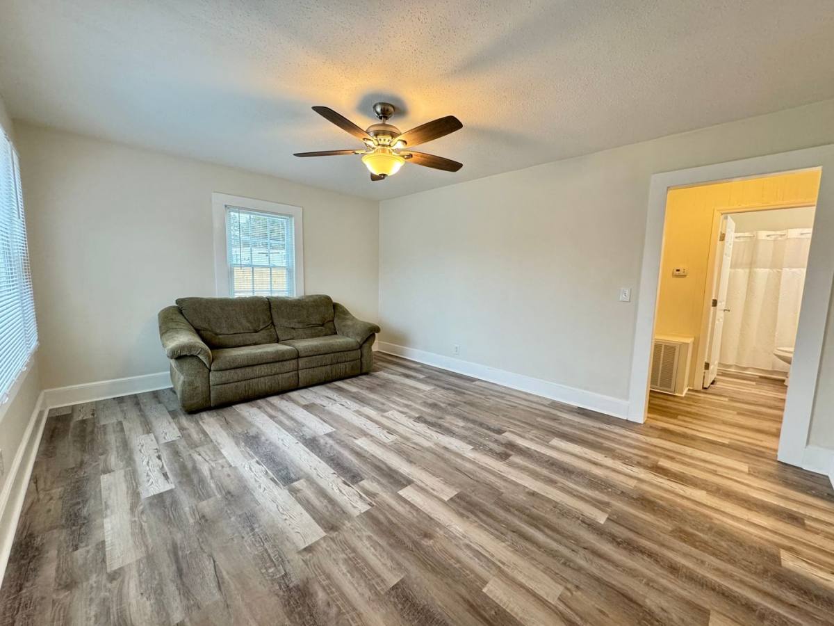 House for rent at 1035 Roark St, Chase City, VA 23924