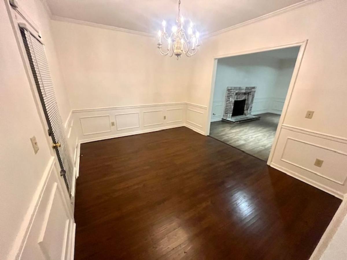 Apartment for rent at 1127 Quinn St, Jackson, MS 39202