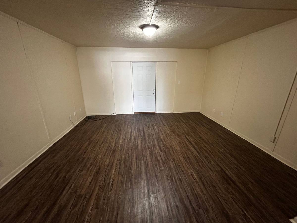 Townhouse for rent at 503 Mountain St NW, Jacksonville, AL 36265