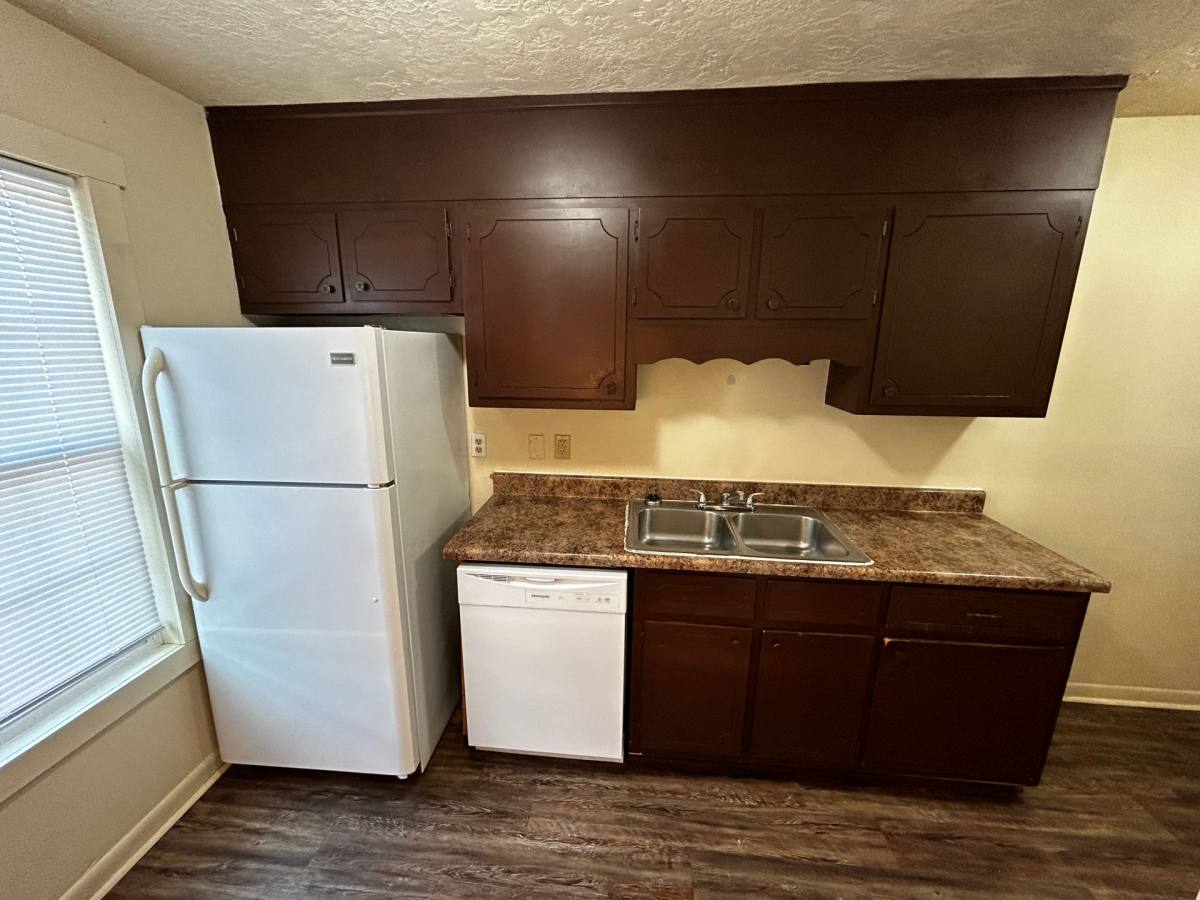Townhouse for rent at 503 Mountain St NW, Jacksonville, AL 36265