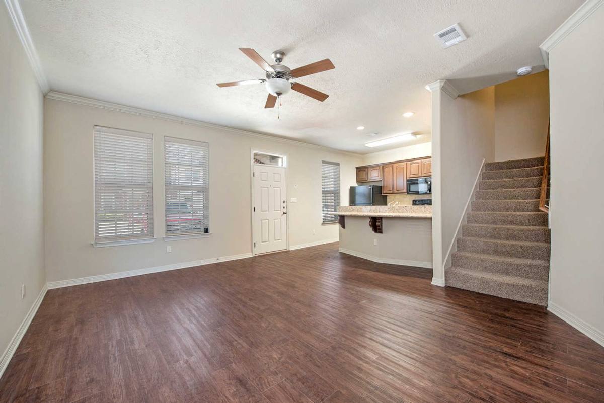 Condo for rent at 534 Forest Dr, College Station, TX 77840