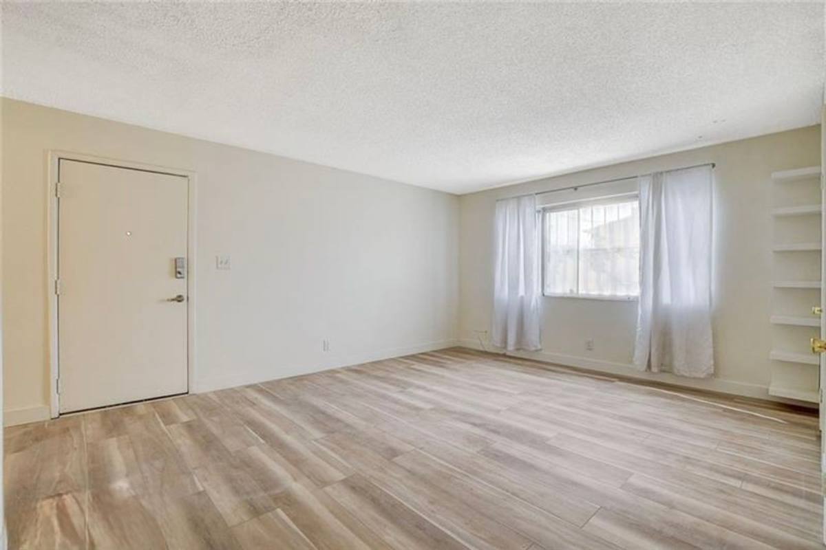 Apartment for rent at 3841 Daisy St, Las Vegas, NV 89119