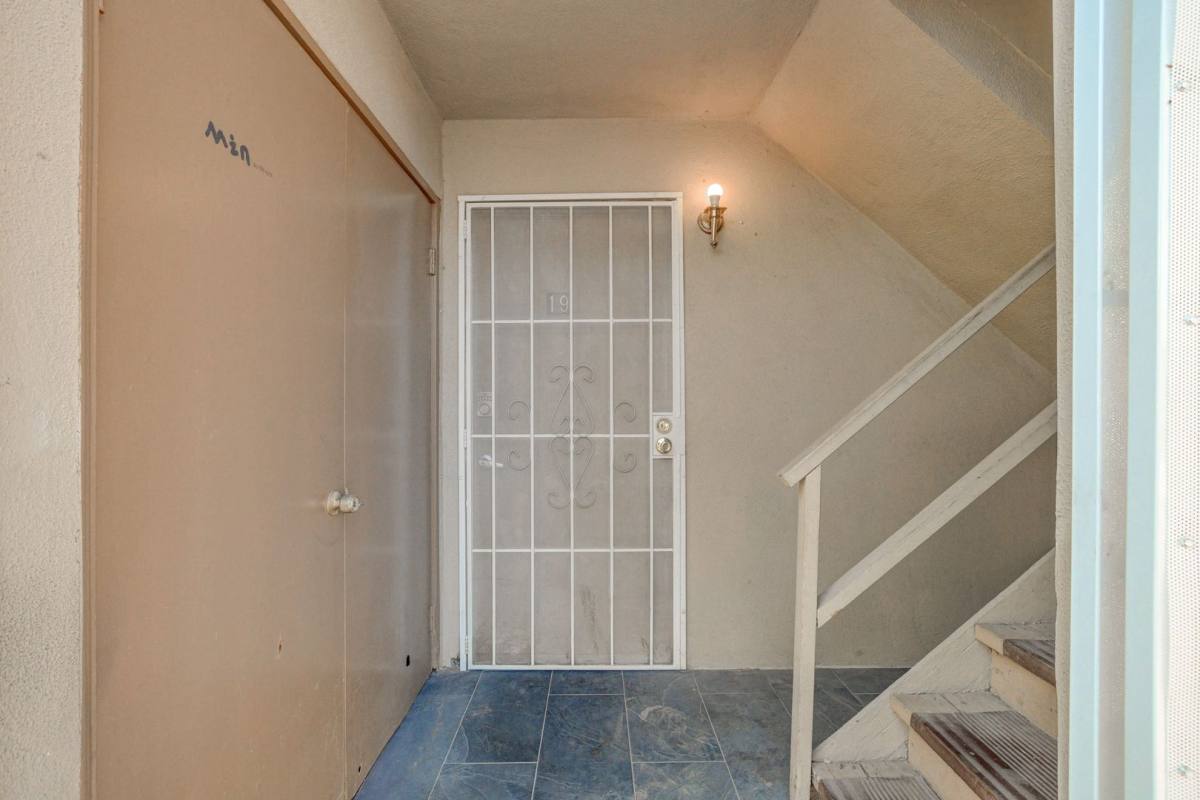 Apartment for rent at 3841 Daisy St, Las Vegas, NV 89119