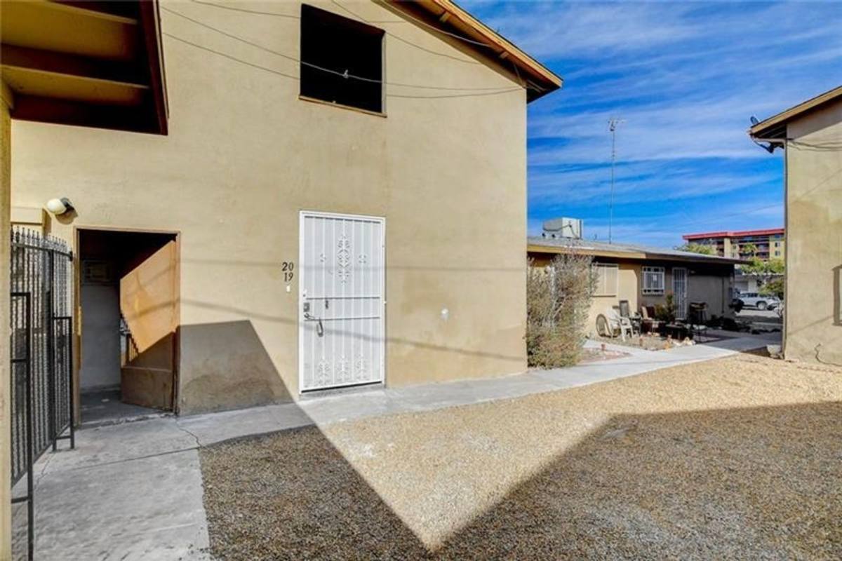 Apartment for rent at 3841 Daisy St, Las Vegas, NV 89119