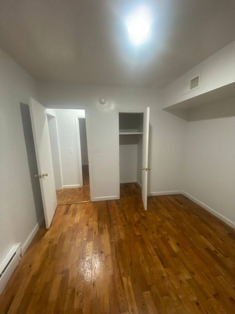 Apartment for rent at 349 E 193rd St, Bronx, NY 10458
