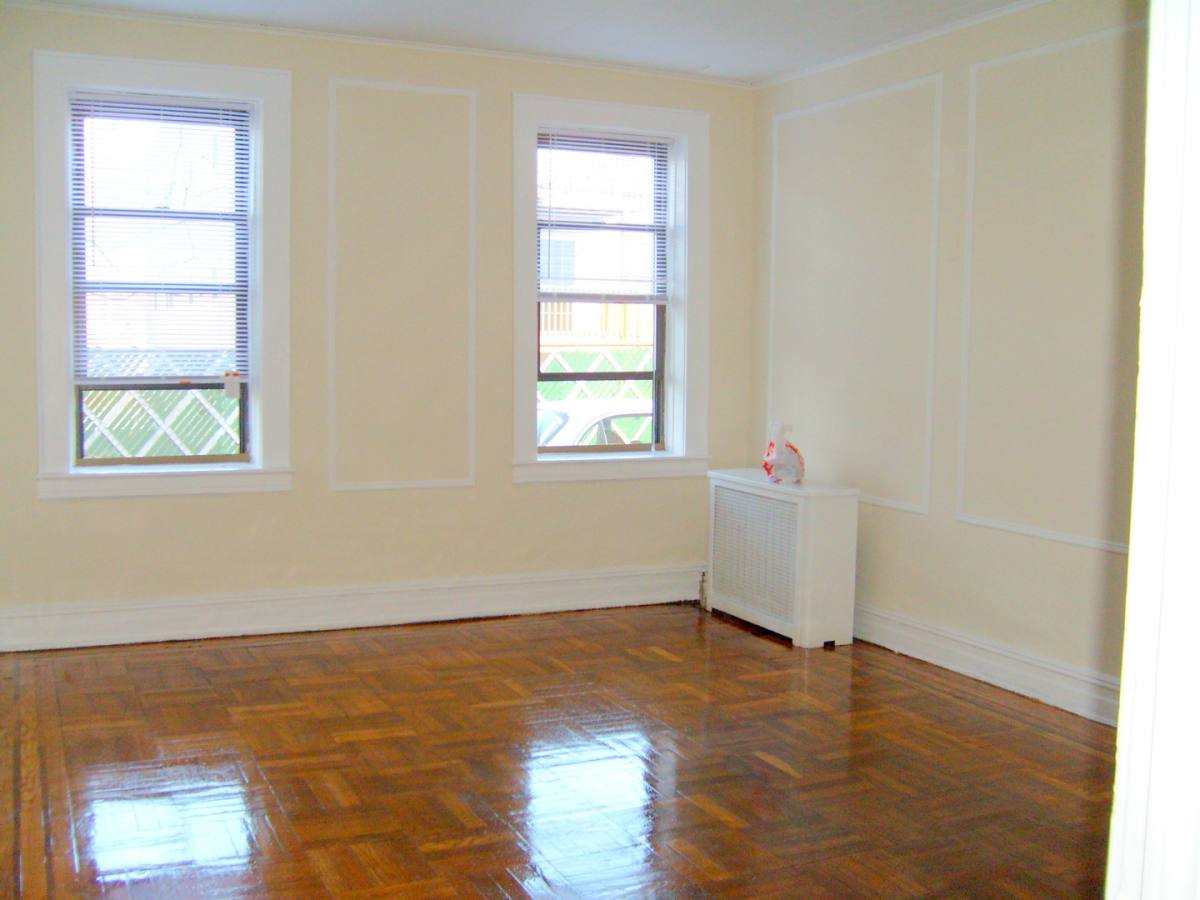 Apartment for rent at 1464 Lexington Place Aka 1033-39 N Broad St, Elizabeth, NJ 07208