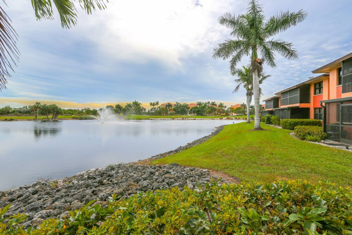Condo for rent at 1522 Mainsail Dr, Naples, FL 34114