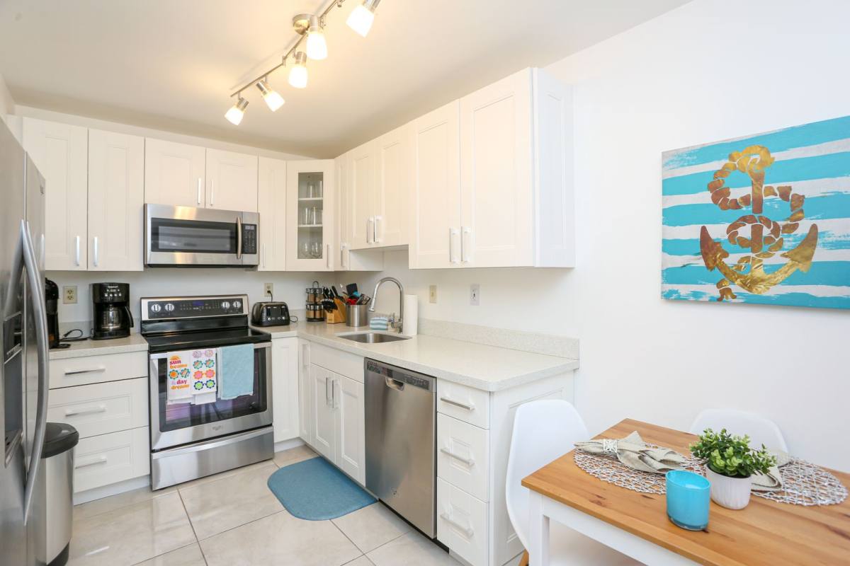 Condo for rent at 1522 Mainsail Dr, Naples, FL 34114