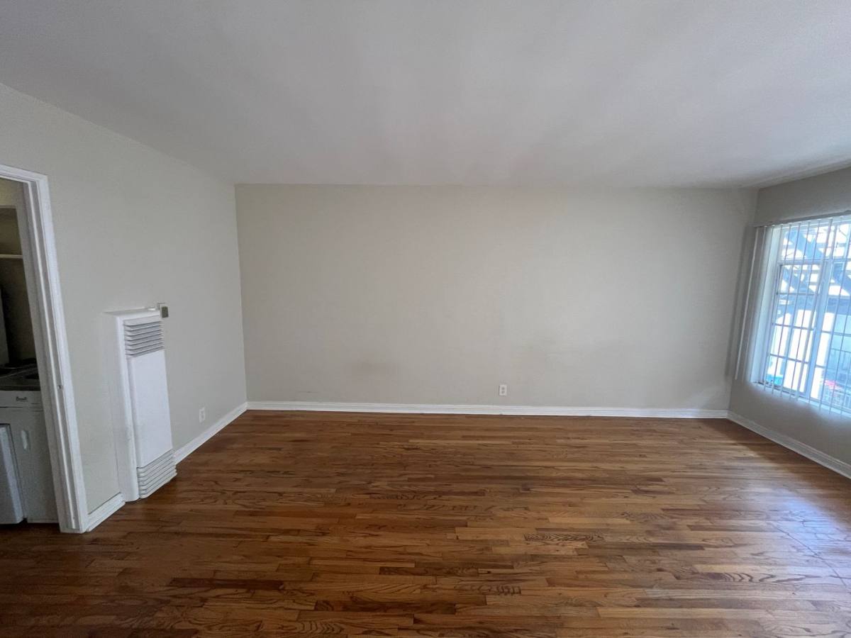 Apartment for rent at 478 Landfair Ave, Los Angeles, CA 90024