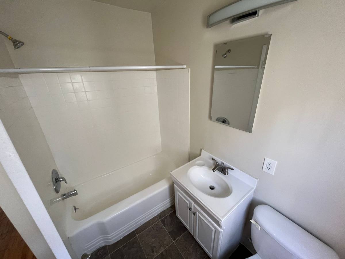 Apartment for rent at 478 Landfair Ave, Los Angeles, CA 90024