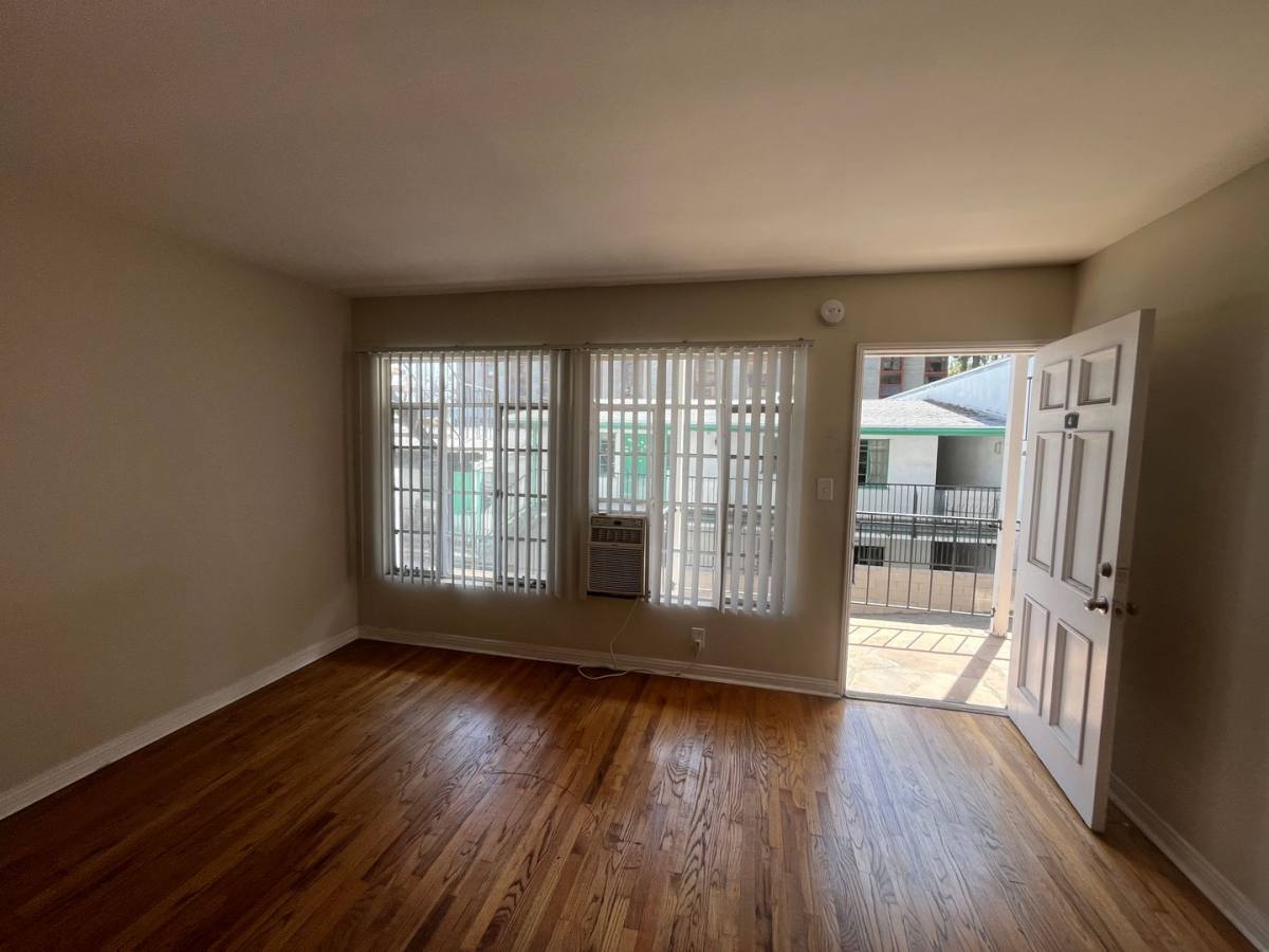 Apartment for rent at 478 Landfair Ave, Los Angeles, CA 90024