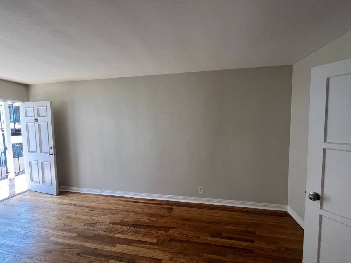 Apartment for rent at 478 Landfair Ave, Los Angeles, CA 90024