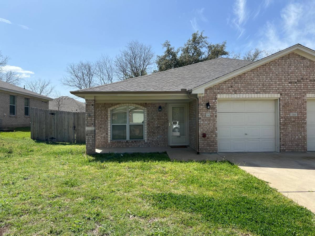 Townhouse for rent at 316 Jeff Gordon Dr, Harker Heights, TX 76548