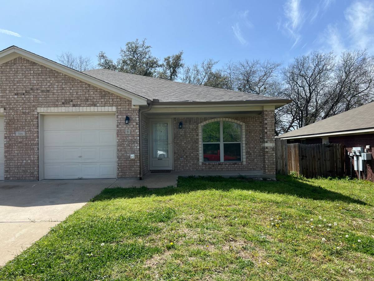 Townhouse for rent at 316 Jeff Gordon Dr, Harker Heights, TX 76548