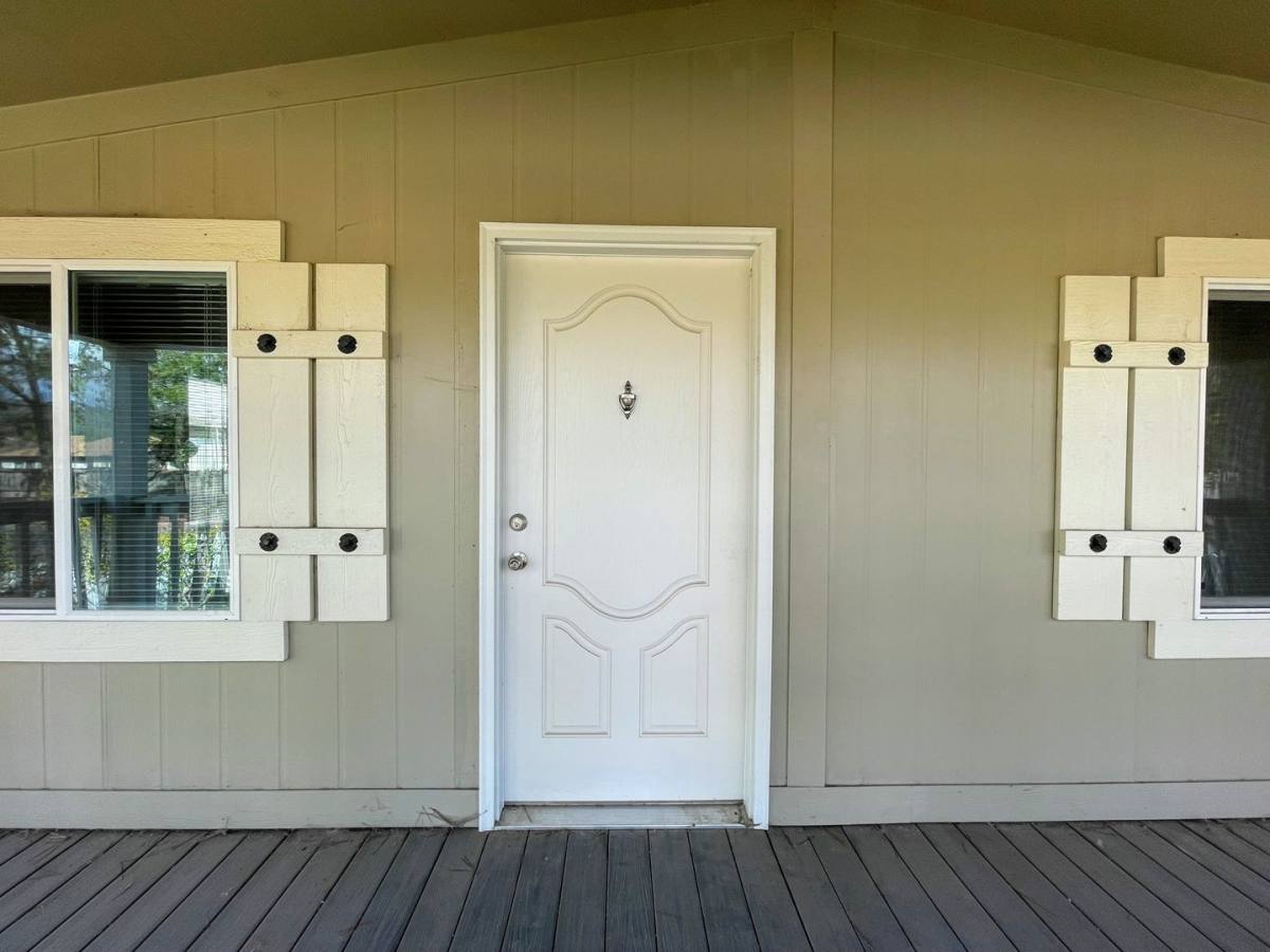 House for rent at 406 Ott Ave, Santa Rosa, CA 95407