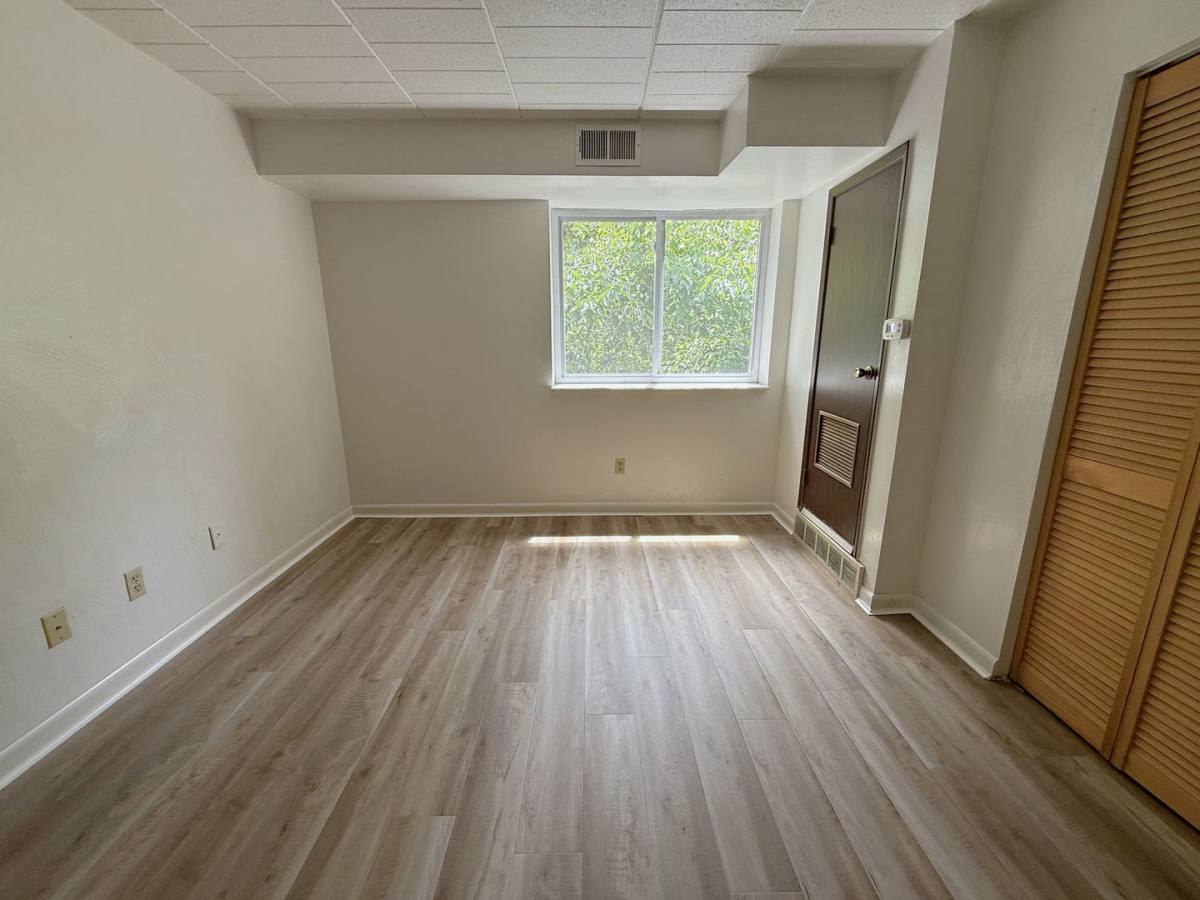 Townhouse for rent at 433 Guys Run Rd, Cheswick, PA 15024