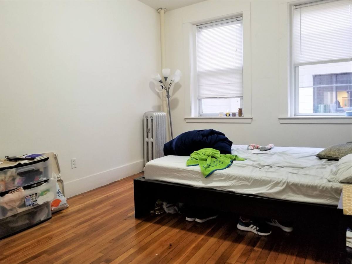 Apartment for rent at 56 Brighton Ave #11, Allston, MA 02134
