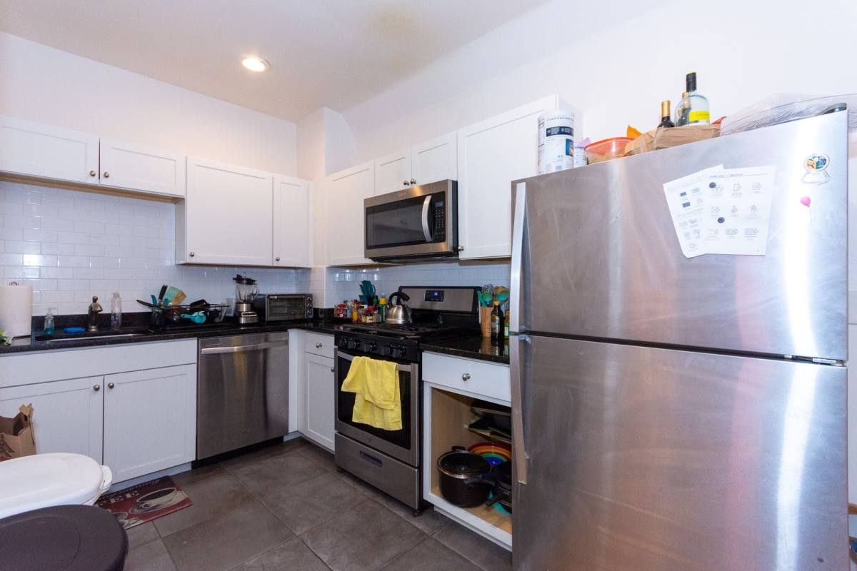Apartment for rent at 56 Brighton Ave #11, Allston, MA 02134