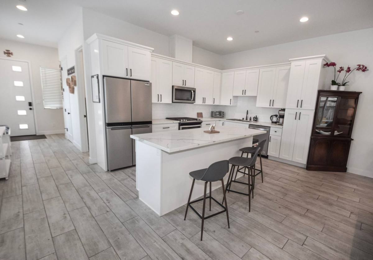 Townhouse for rent at 253 Dahlia Ave, Imperial Beach, CA 91932