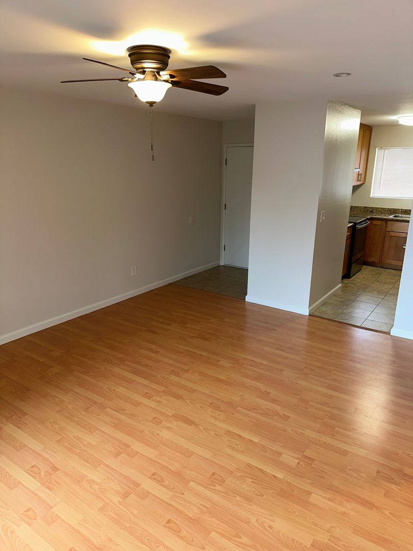 Apartment for rent at 900 Alvarez Ave, Pinole, CA 94564