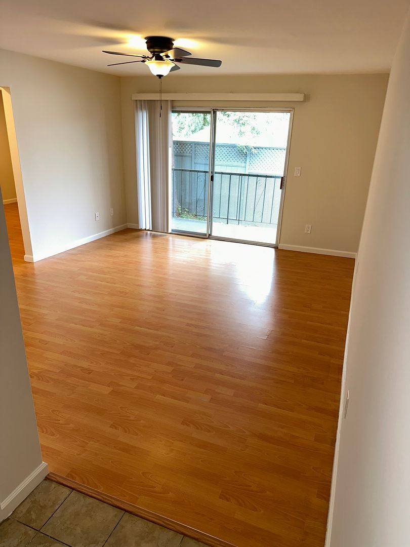 Apartment for rent at 900 Alvarez Ave, Pinole, CA 94564