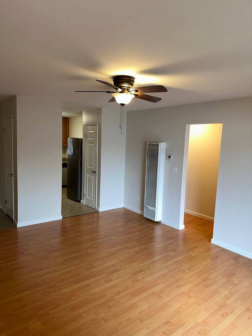 Apartment for rent at 900 Alvarez Ave, Pinole, CA 94564
