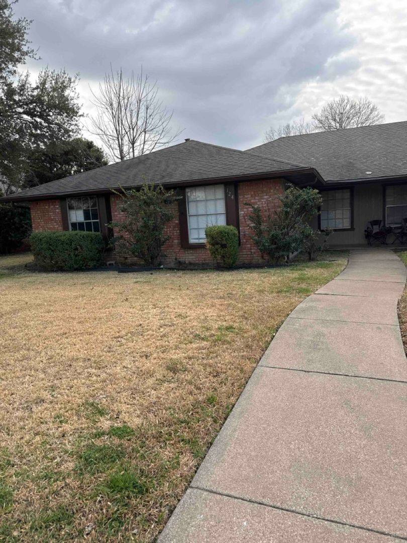 House for rent at 124 Shadybrook Dr, Desoto, TX 75115
