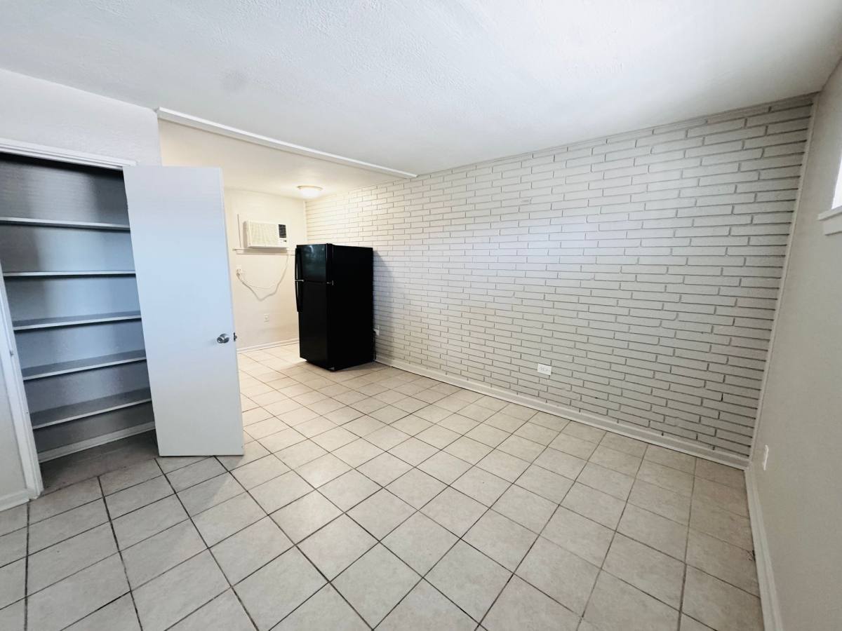 Apartment for rent at 763 W Roosevelt St, Baton Rouge, LA 70802