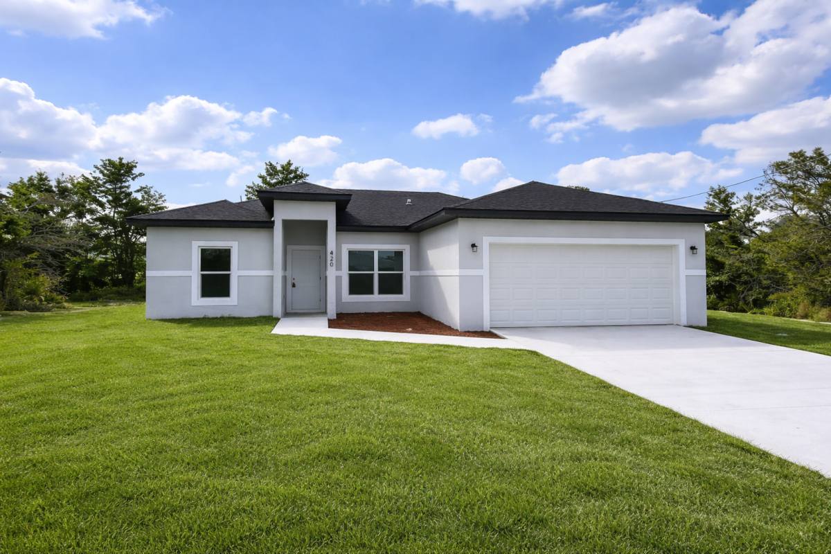 House for rent at 420 Hallmark Ave, Lake Placid, FL 33852