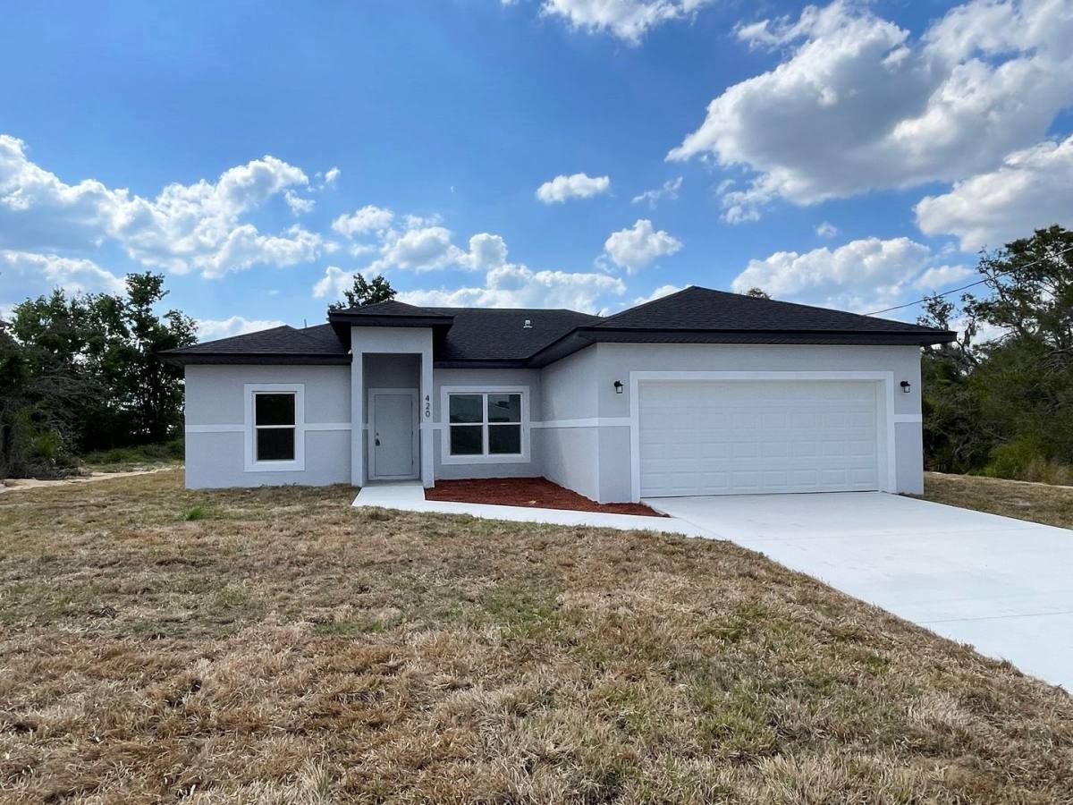 House for rent at 420 Hallmark Ave, Lake Placid, FL 33852
