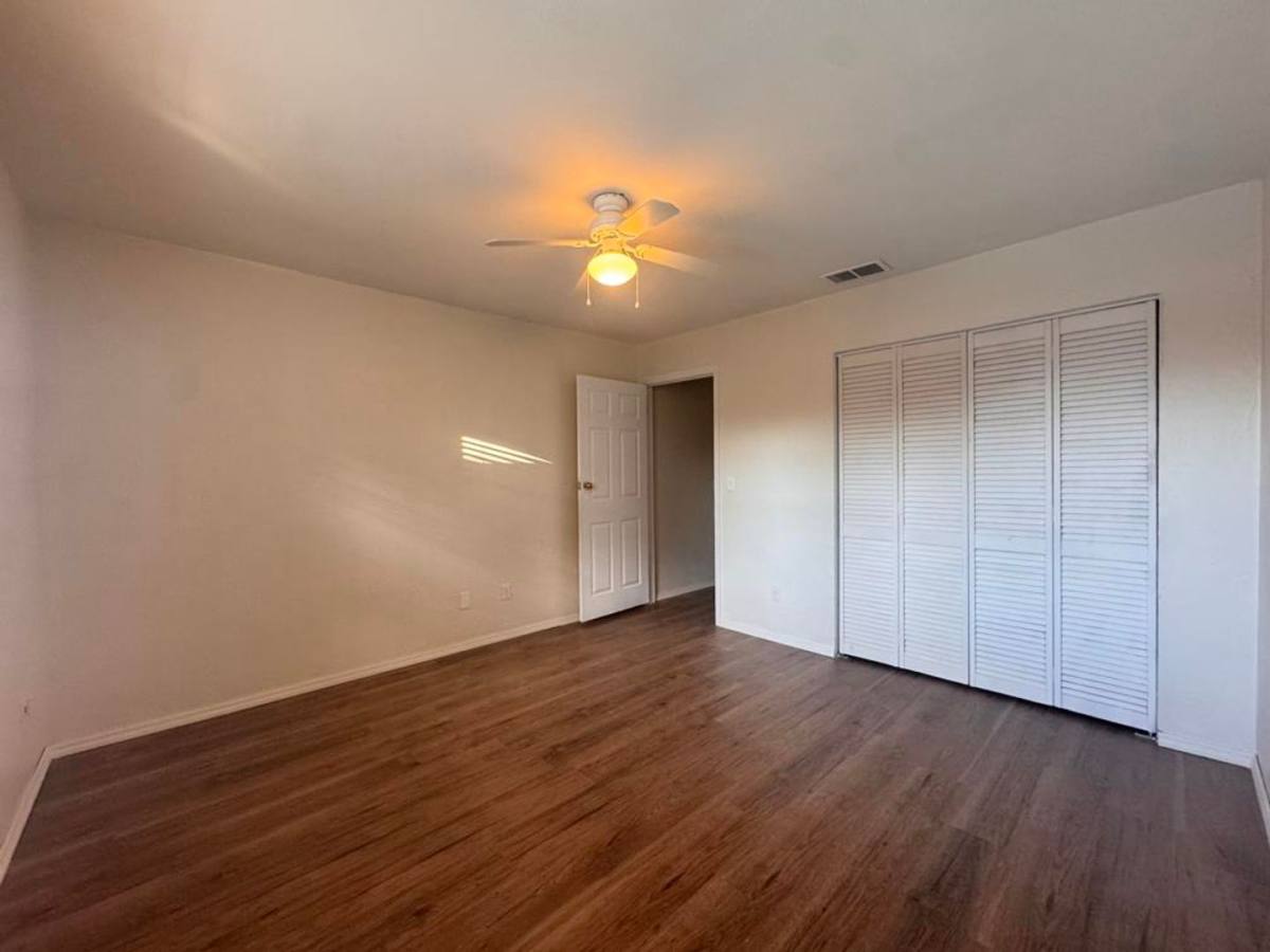 Condo for rent at 1351 S Ridgewood Ave, Daytona Beach, FL 32114