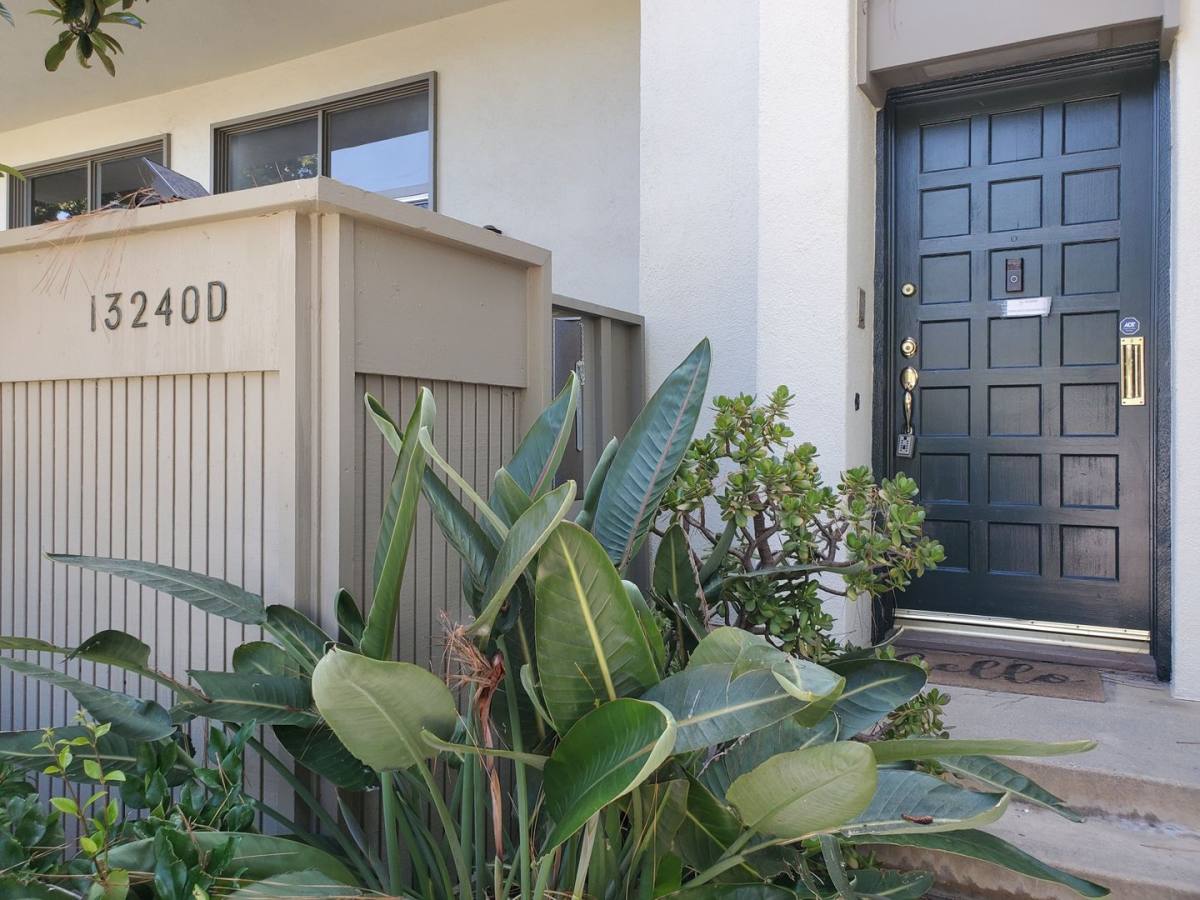 Condo for rent at 13240 Fiji Way #D, Marina Del Rey, CA 90292