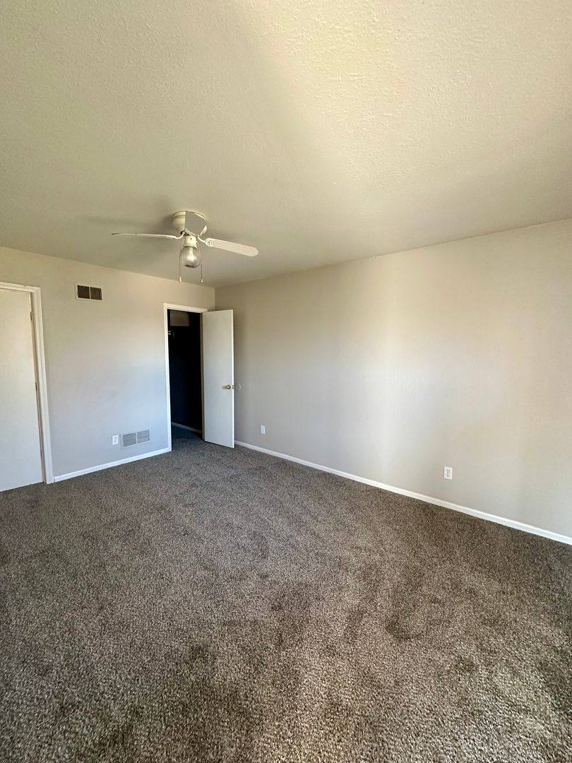 Apartment for rent at 4212 E 55th St, Kansas City, MO 64130
