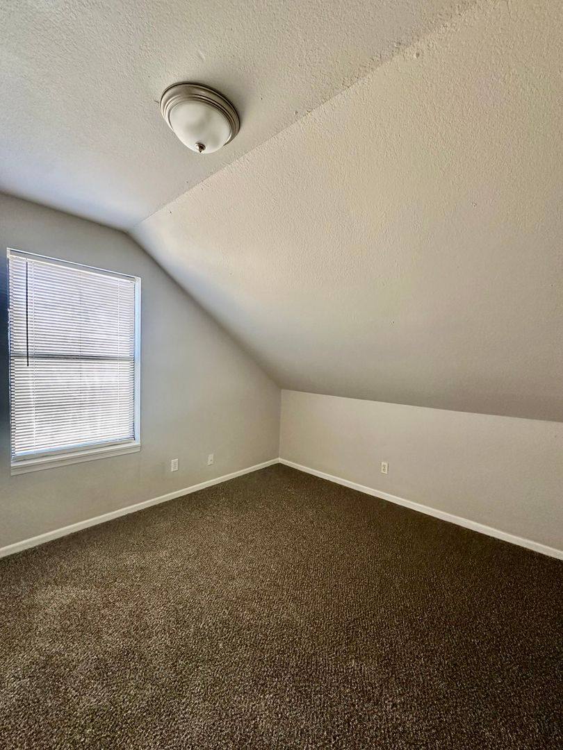 Apartment for rent at 4212 E 55th St, Kansas City, MO 64130