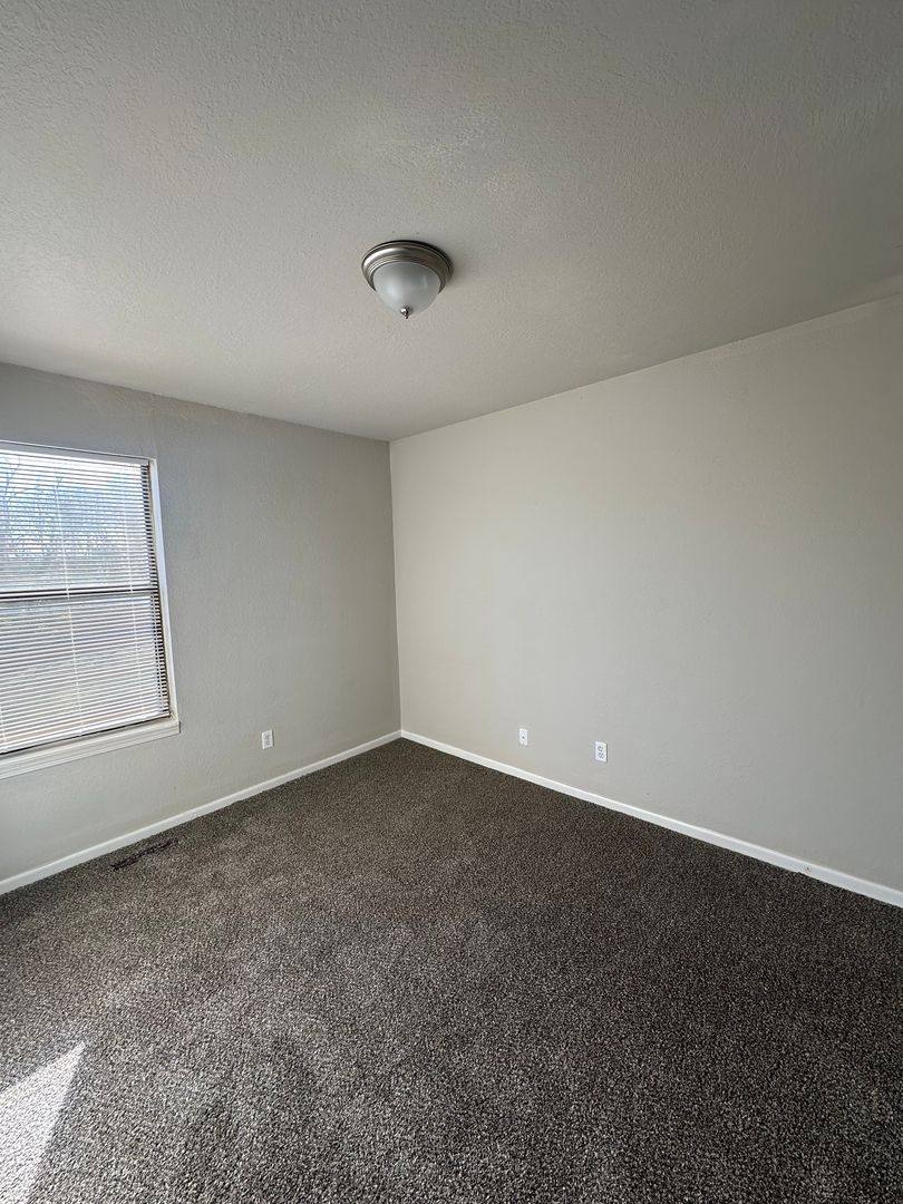 Apartment for rent at 4212 E 55th St, Kansas City, MO 64130