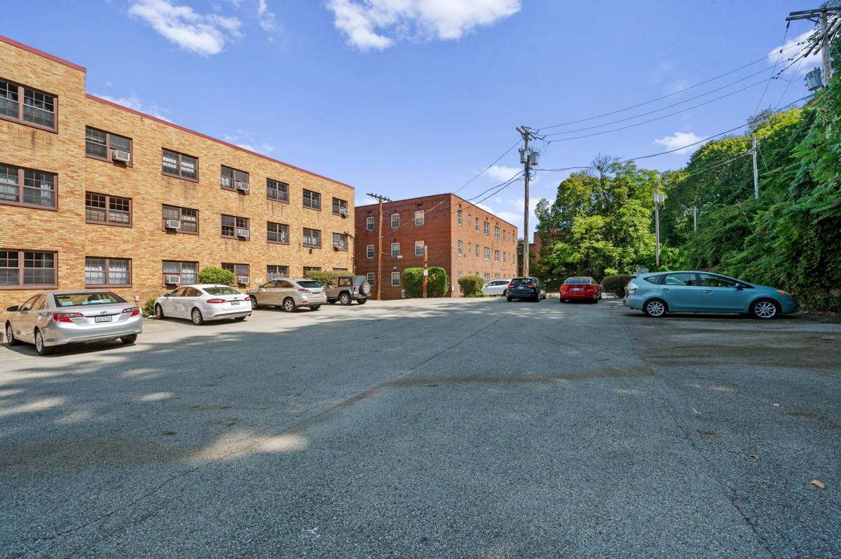 Apartment for rent at 5424 Fifth Ave, Pittsburgh, PA 15232