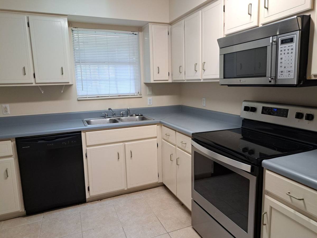 House for rent at 7727 Betty Louise Dr, Panama City, FL 32404