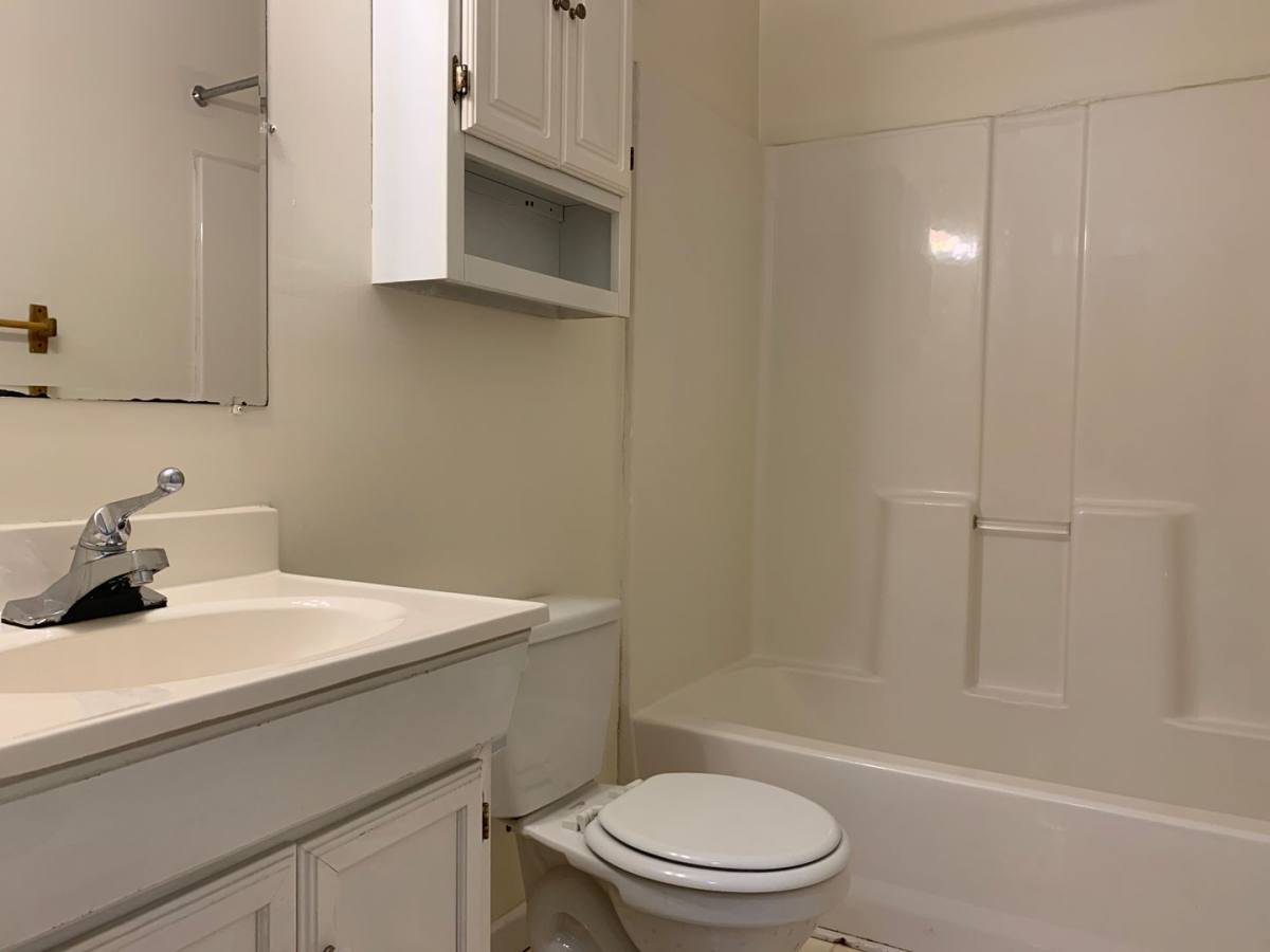 Apartment for rent at 1112 Burns Ave, Morgantown, WV 26505