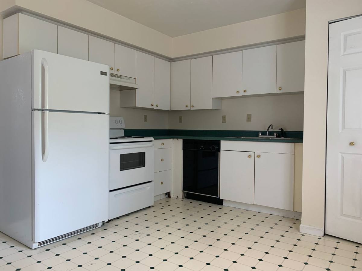 Apartment for rent at 1112 Burns Ave, Morgantown, WV 26505