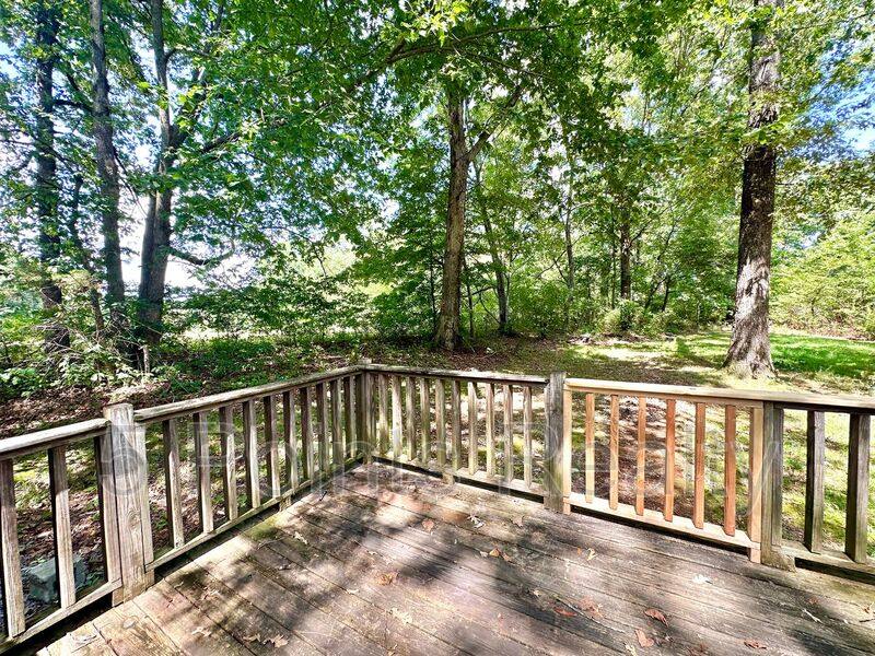 House for rent at 9329 Beeler Court, Bon Aqua, TN 37025