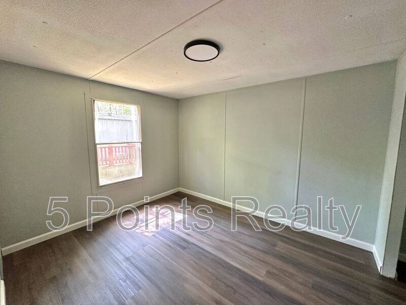 House for rent at 9329 Beeler Court, Bon Aqua, TN 37025